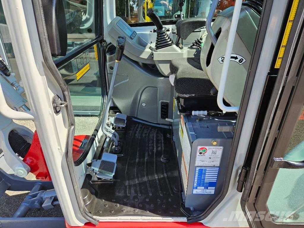 Takeuchi TB 216 Minigraafmachines < 7t