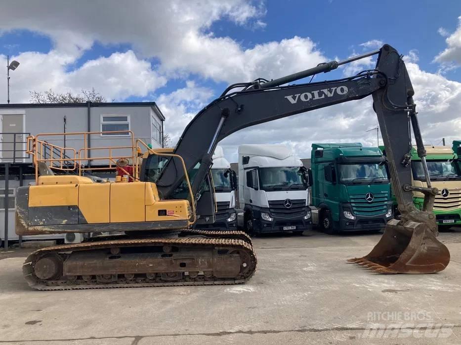 Volvo EC 220 DL Rupsgraafmachines