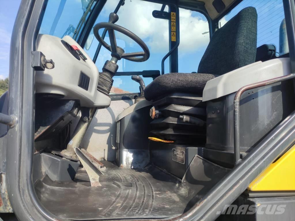 Komatsu WA 80-5 Wielladers