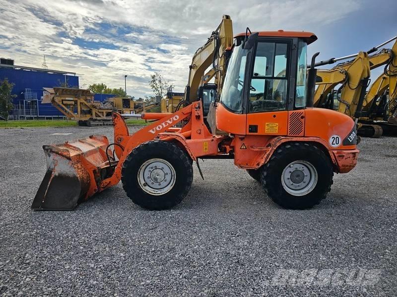 Volvo L 30 B Wielladers