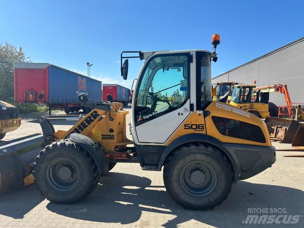 Liebherr L 506 Wielladers