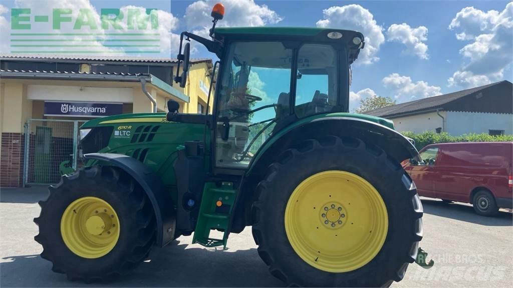 John Deere 6110R Tractoren