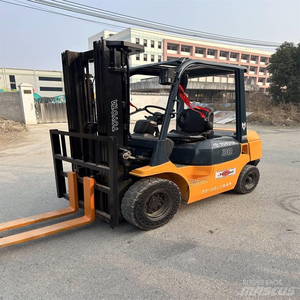 Toyota 62-7 FD N 30 Diesel heftrucks