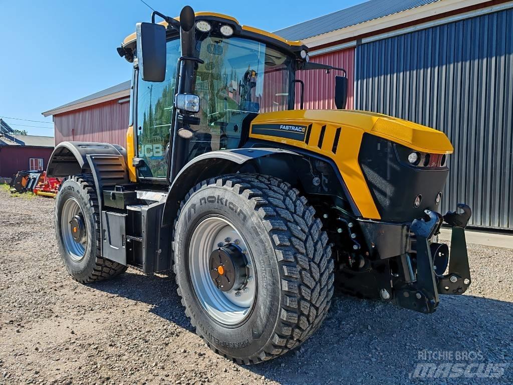 JCB Fastrac 4220 Tractoren