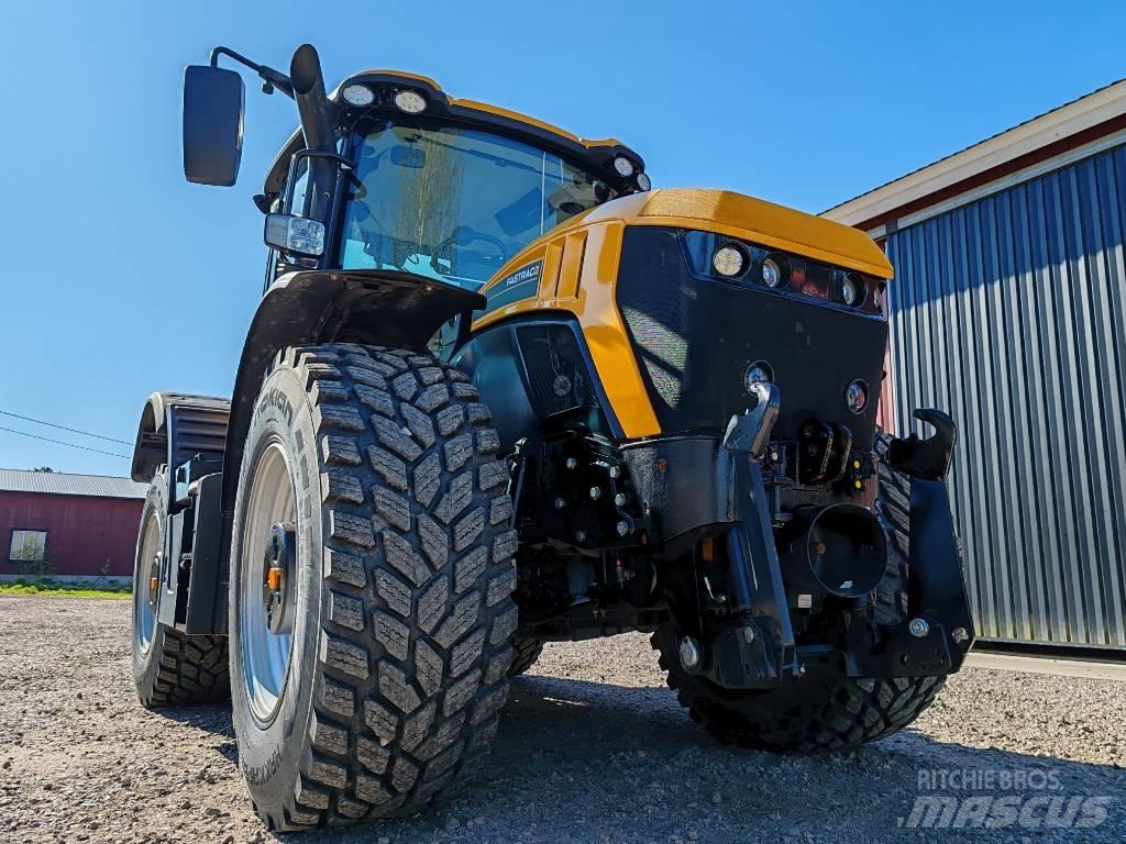 JCB Fastrac 4220 Tractoren