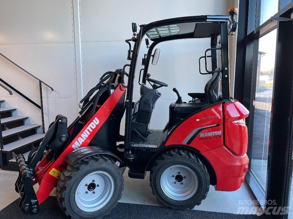 Manitou MLA 2-25 H Schrank- en knikladers