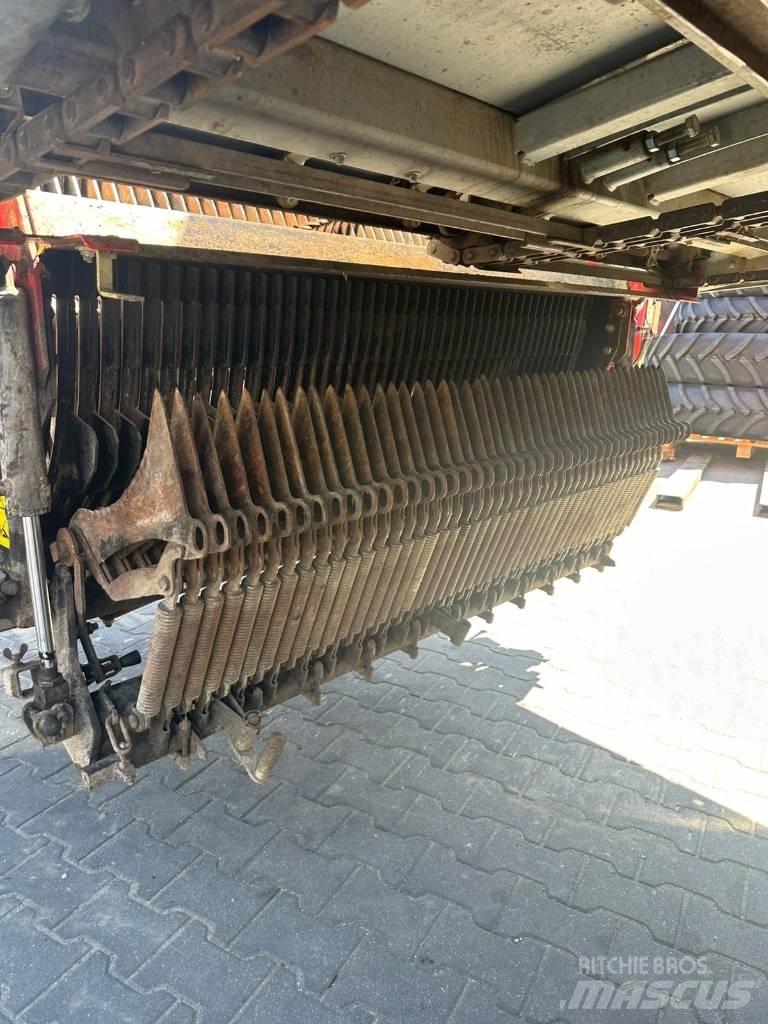 Lely Tigo XR 75 Opraapwagens