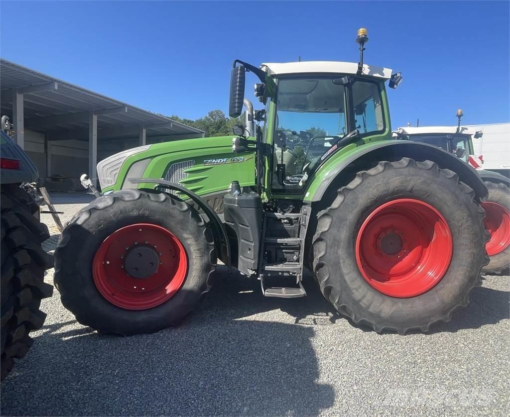 Fendt 933 Vario Tractoren