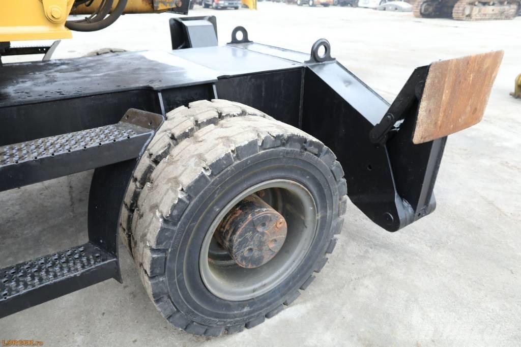 CAT M 322 D Waste / industry handlers