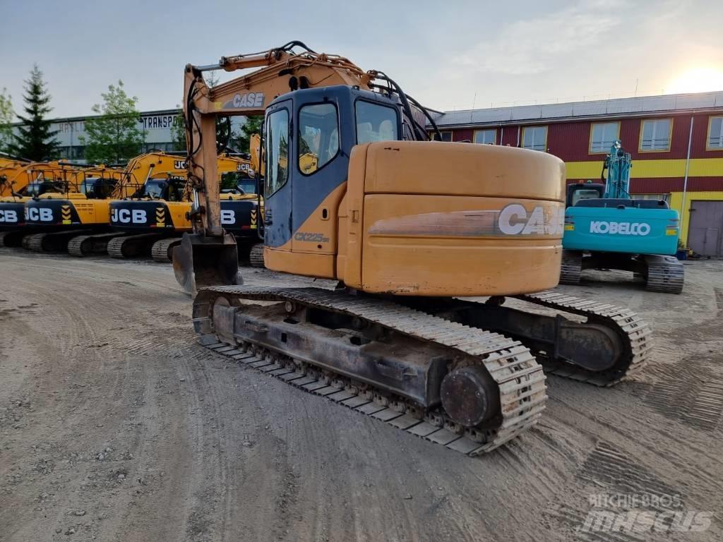 CASE CX 225 SR Rupsgraafmachines