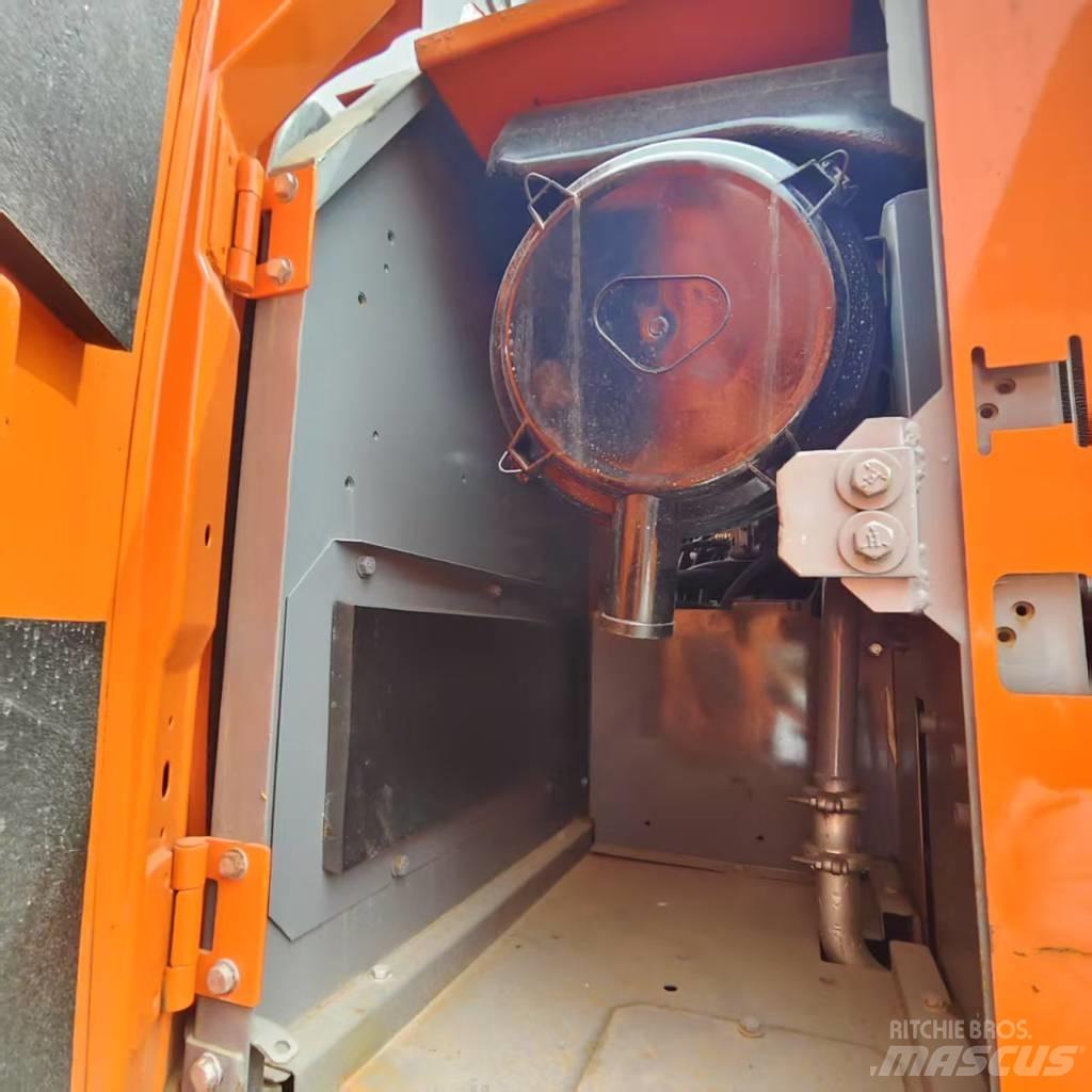 Hitachi ZX 210 Rupsgraafmachines