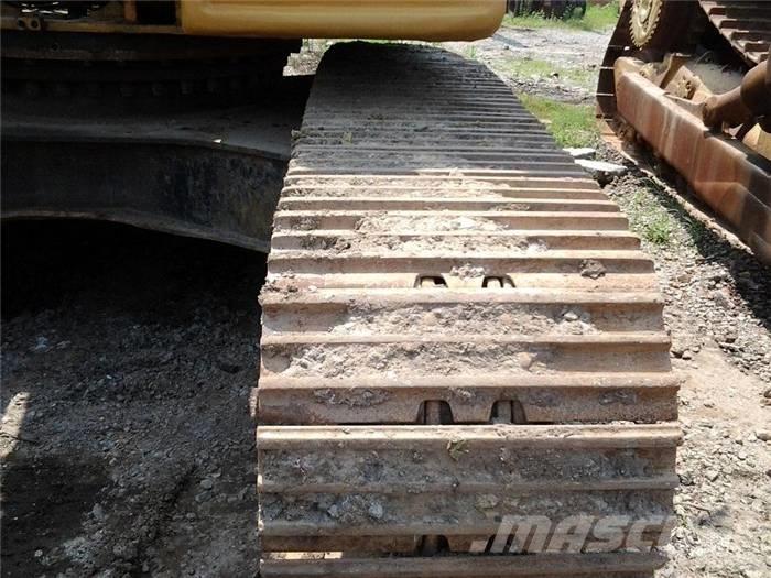 CAT 330 B L Rupsgraafmachines