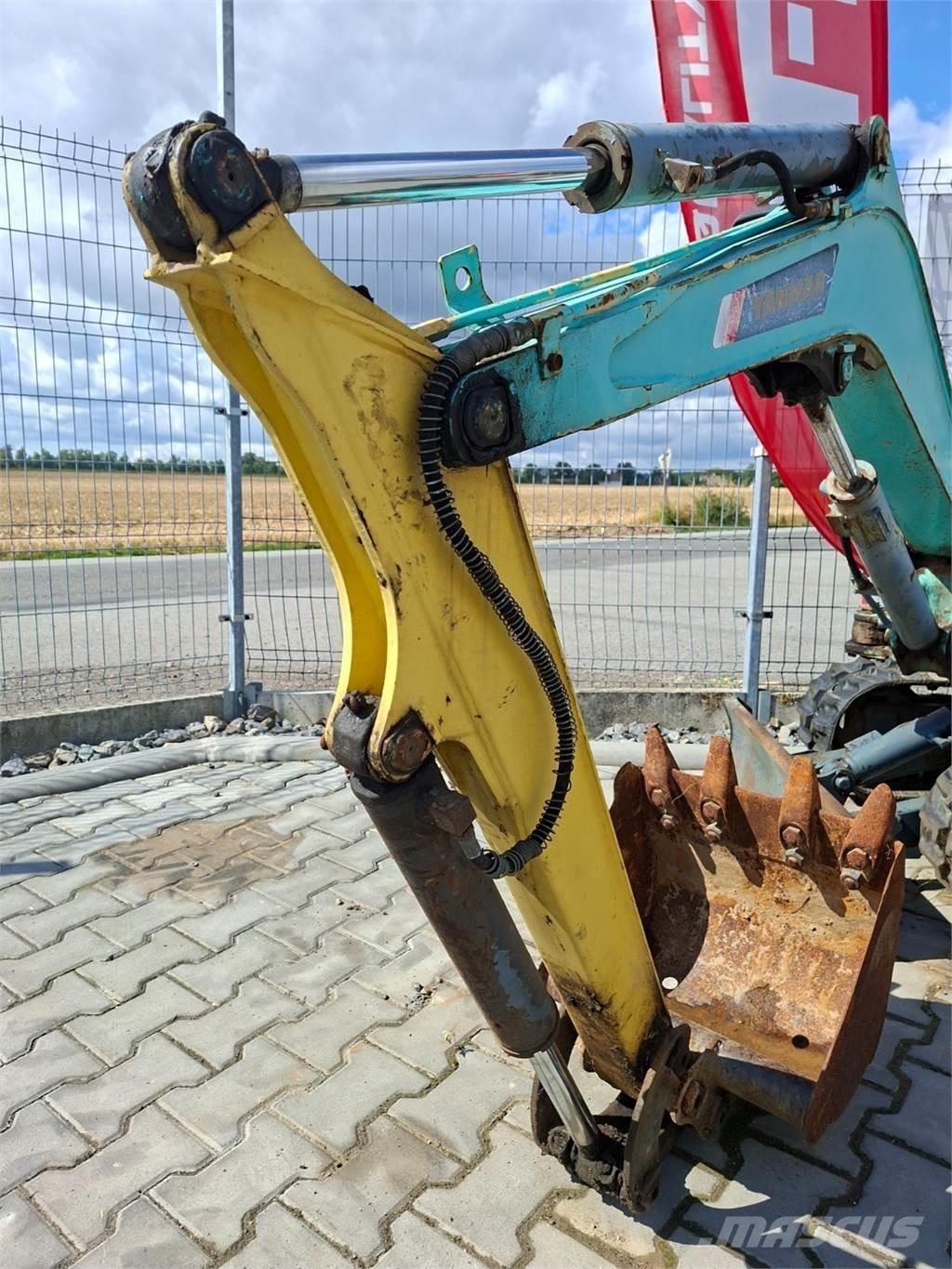 Yanmar B17 Anders