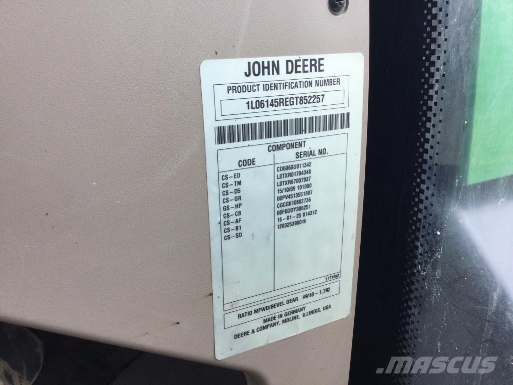 John Deere 6145R Tractoren