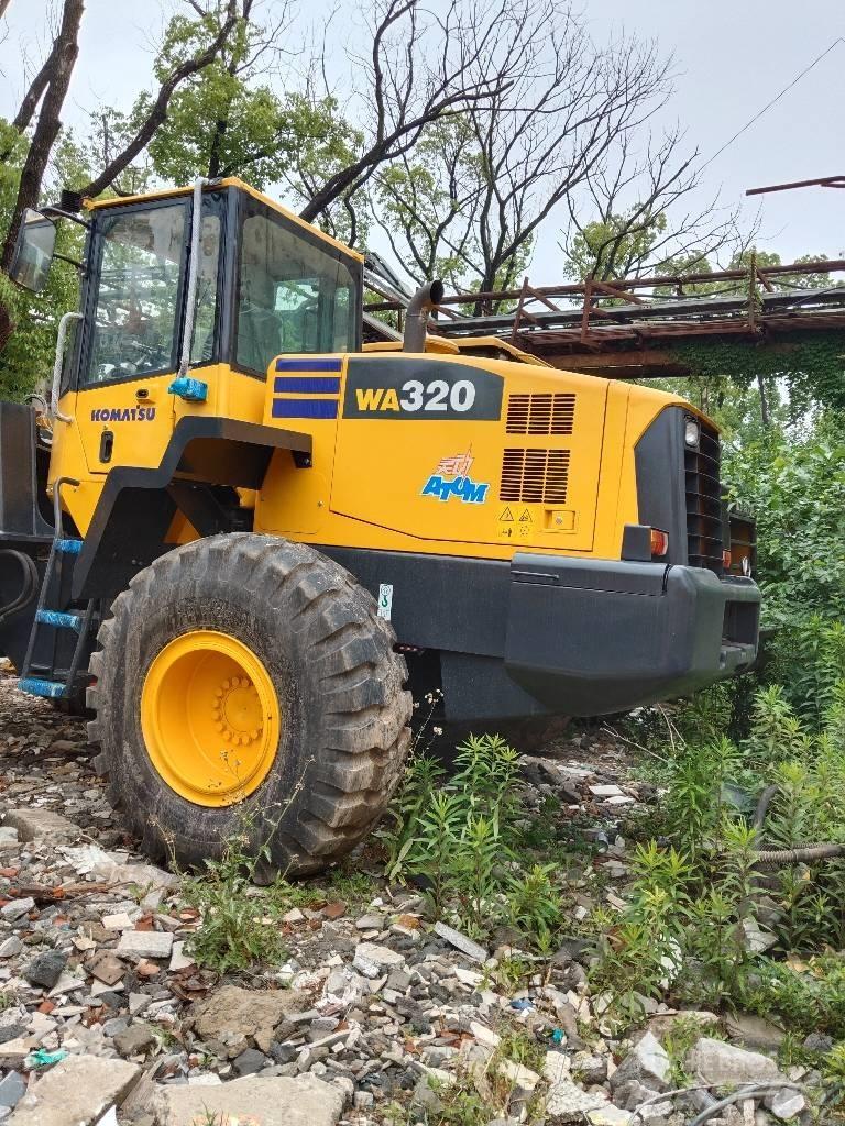Komatsu WA320-5 Wielladers