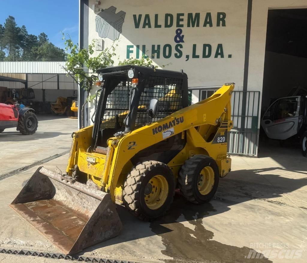 Komatsu SK 820-5 Schrankladers