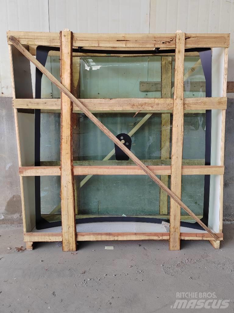 CLAAS Front window Cabine en interieur