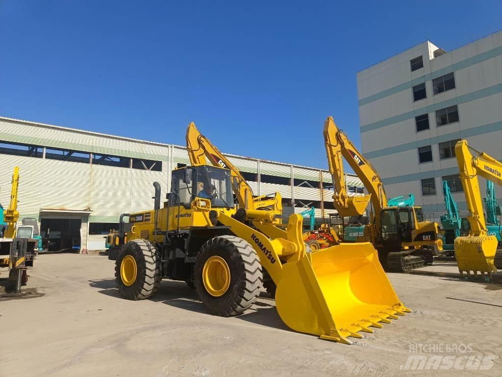 Komatsu WA 380-3 Wielladers