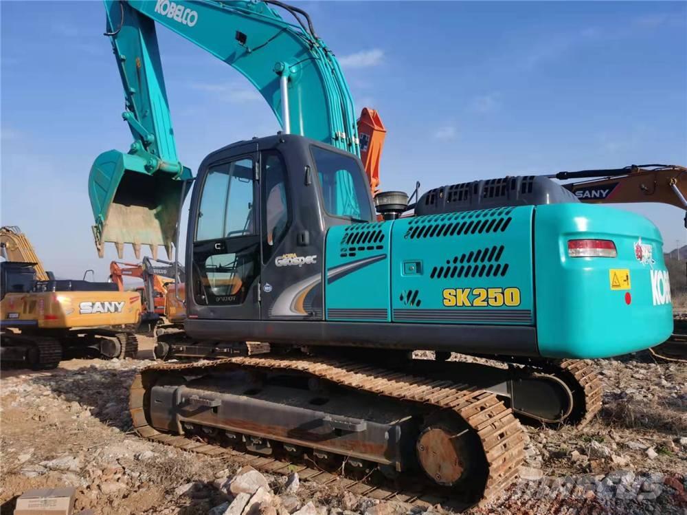 Kobelco SK250-8 Rupsgraafmachines