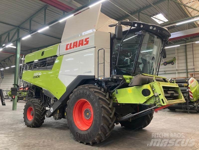 CLAAS LEXION 6800 Maaidorsmachines