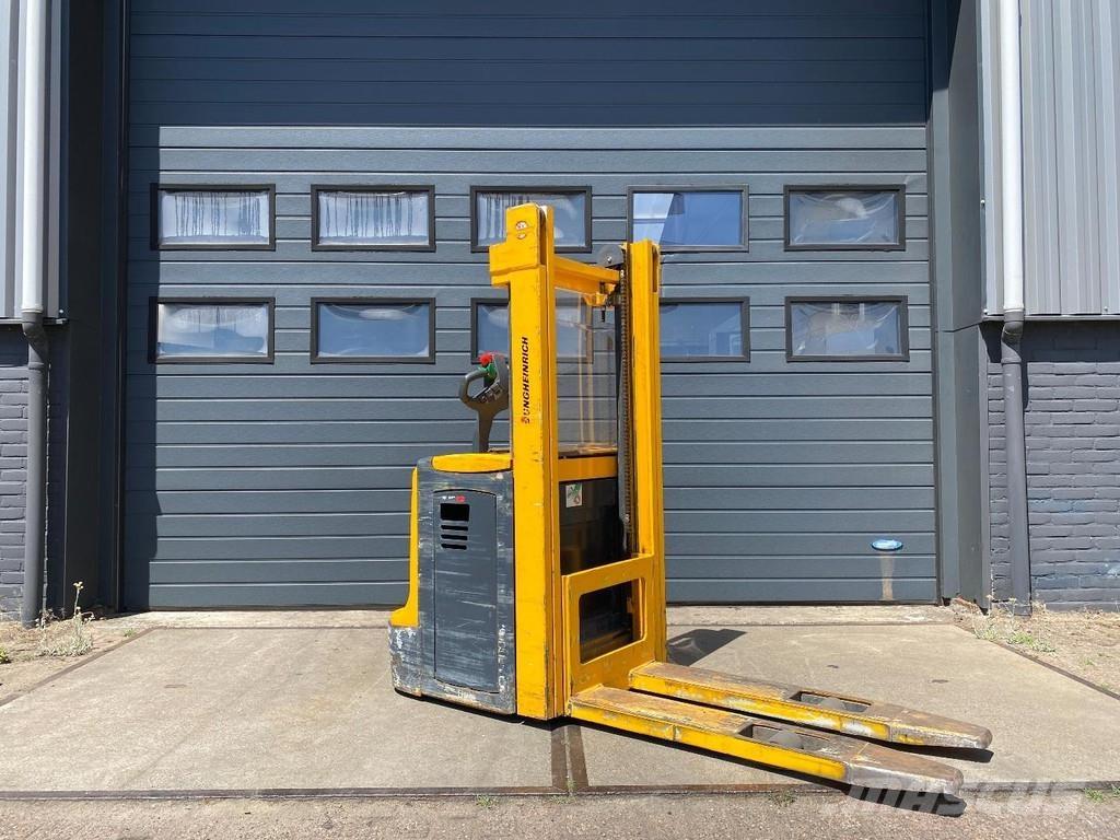 Jungheinrich EJC12 Meeloop stapelaar