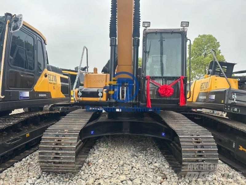 Sany SY 215 C-pro Rupsgraafmachines