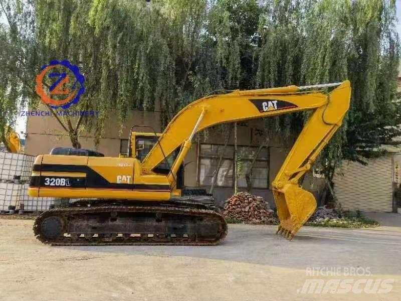 CAT 320 B L Rupsgraafmachines