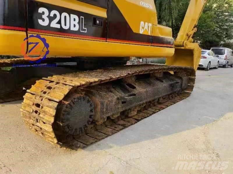 CAT 320 B L Rupsgraafmachines