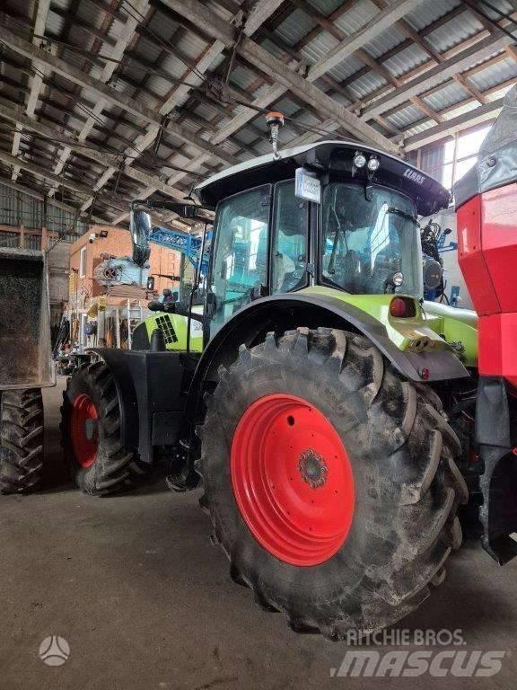 CLAAS Arion 610 CIS Tractoren