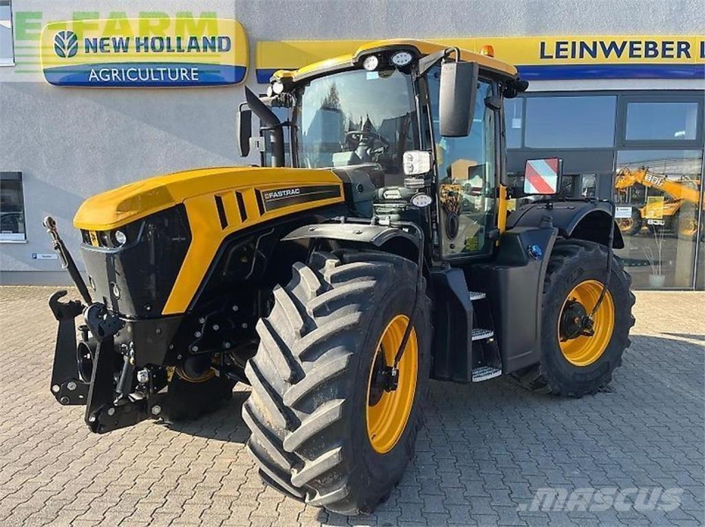 JCB 4220 fastrac Tractoren