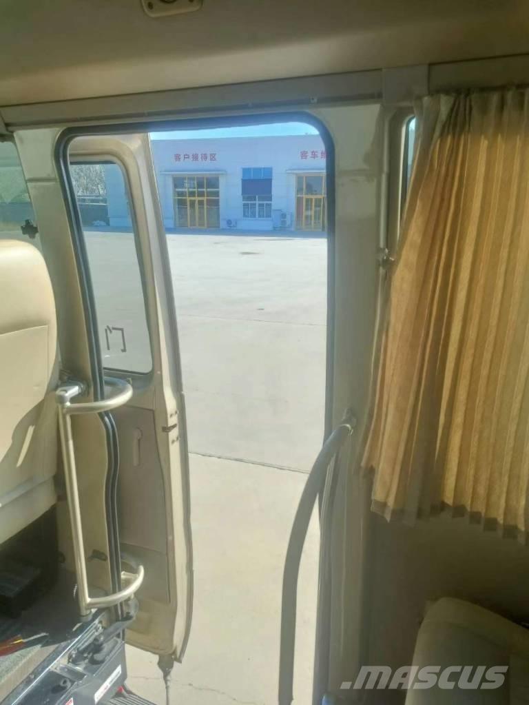Toyota Coaster Bus Minibussen