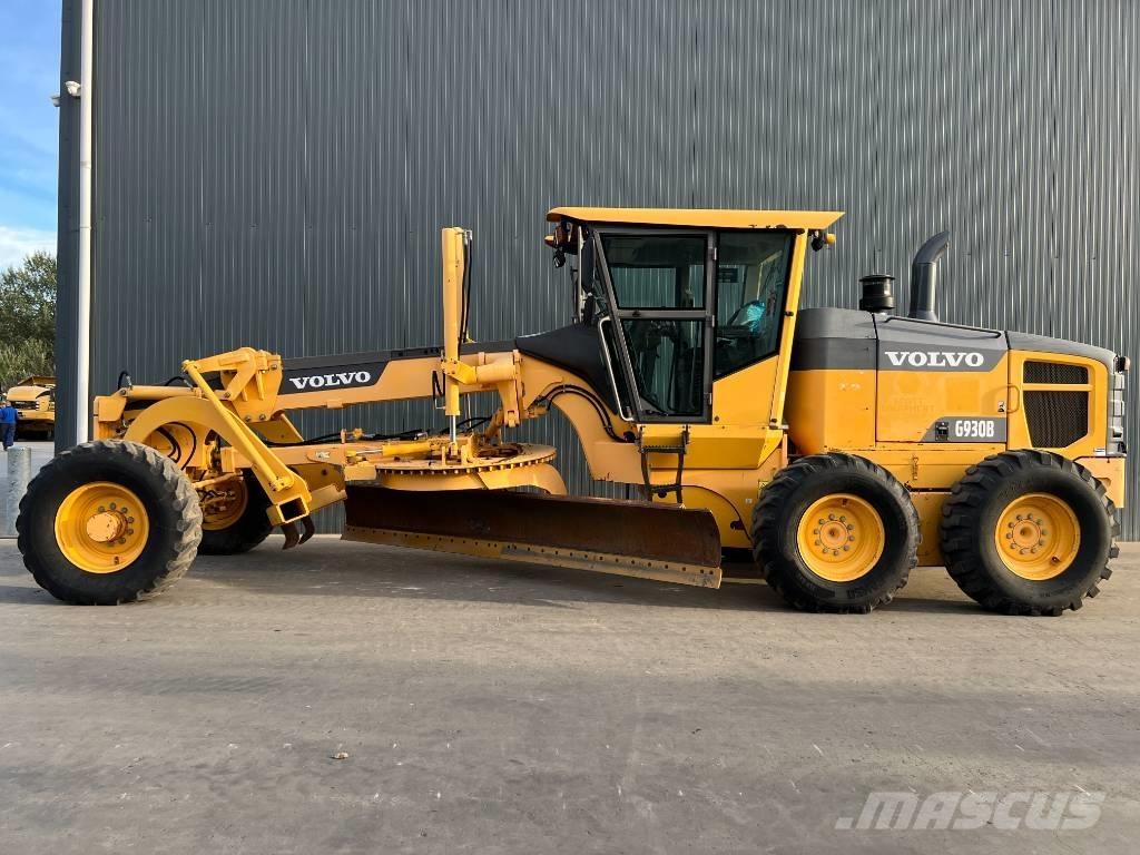 Volvo G930B Graders