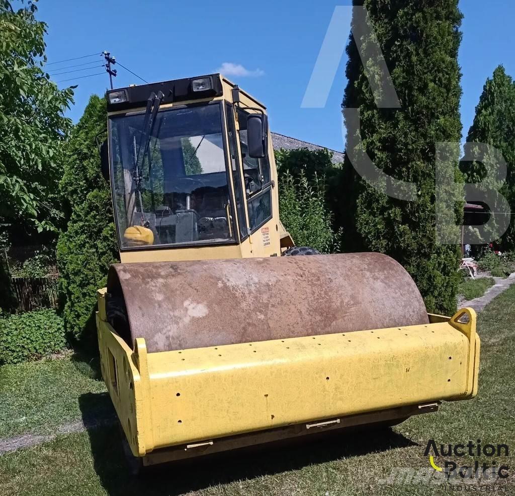 Bomag BW 211 D Trilrolwalsen