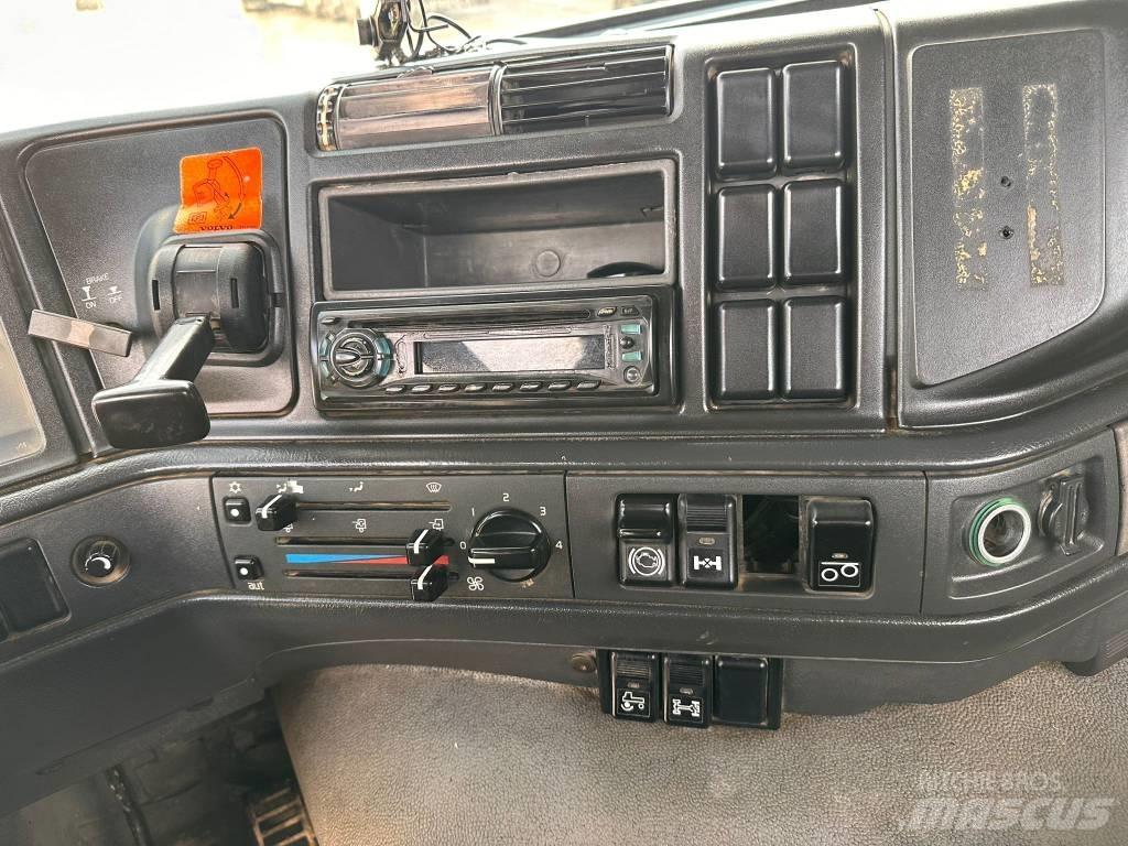 Volvo FM 12 420 Trekkers