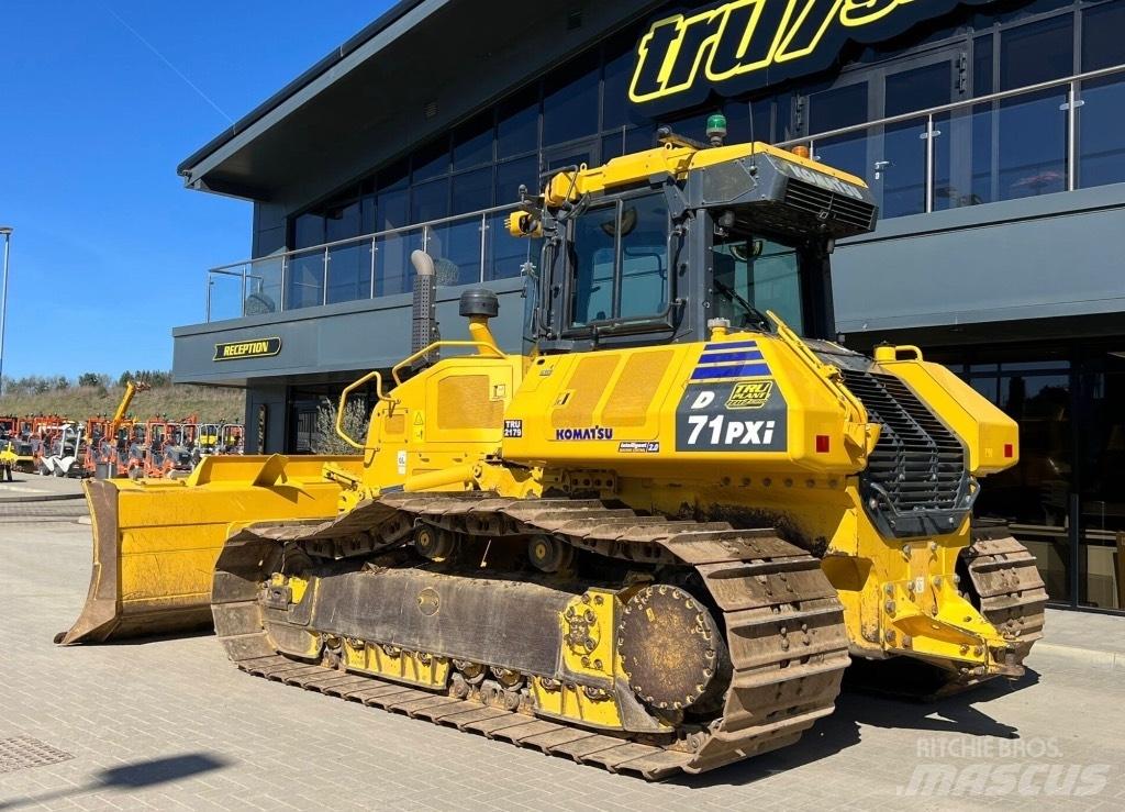 Komatsu D 71P Xi Rupsdozers