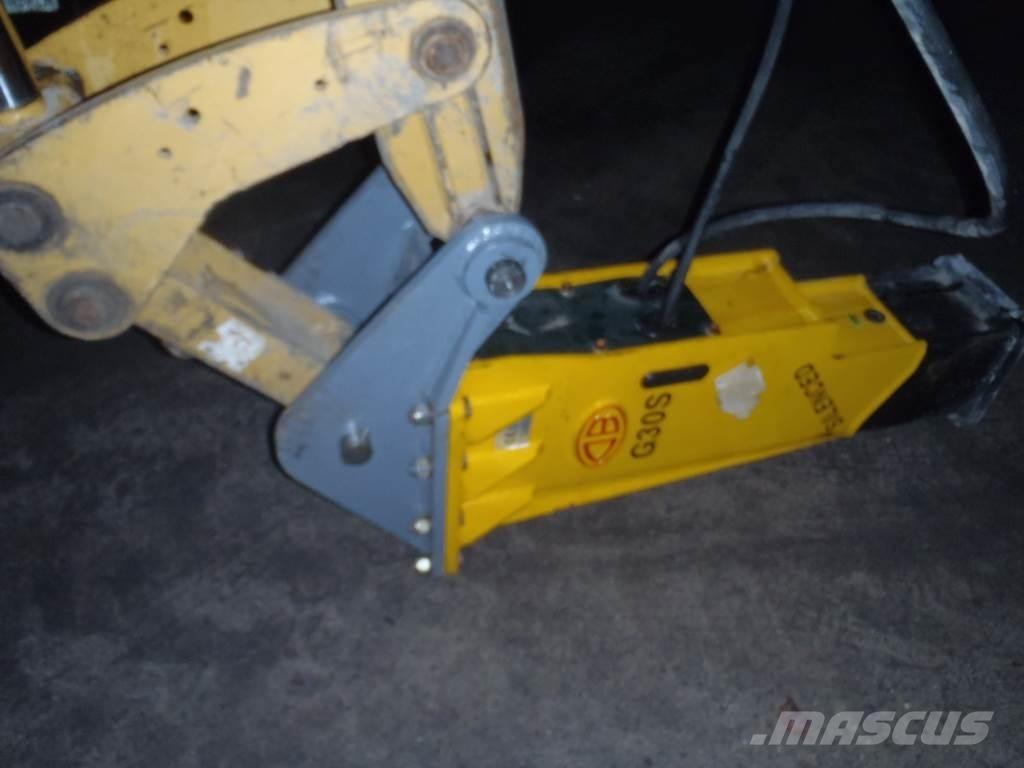  TUR DB G30S 445kg Hamers en brekers