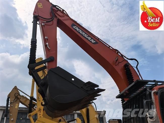 Doosan DX 225 LC Rupsgraafmachines