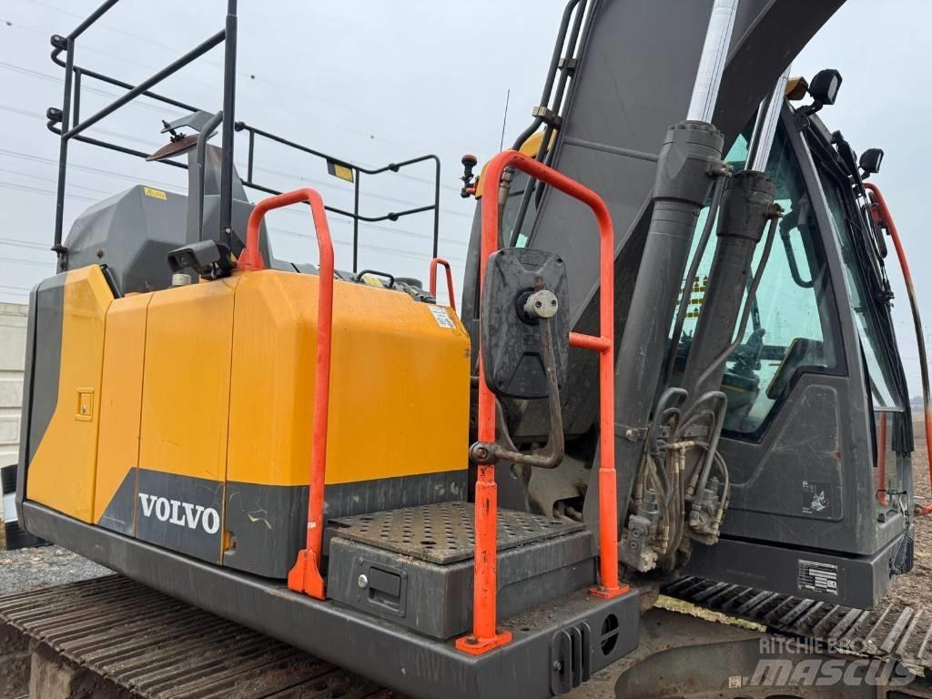 Volvo EC 140 EL Rupsgraafmachines