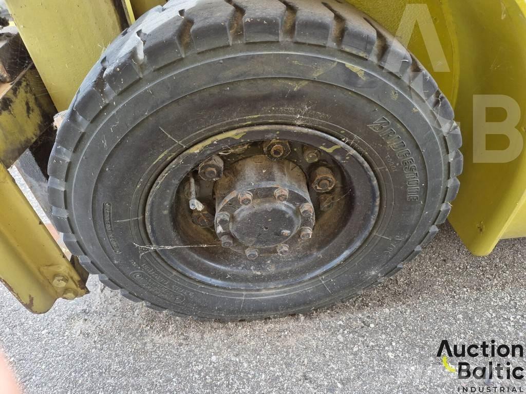Mitsubishi FD25 Heftrucks overige