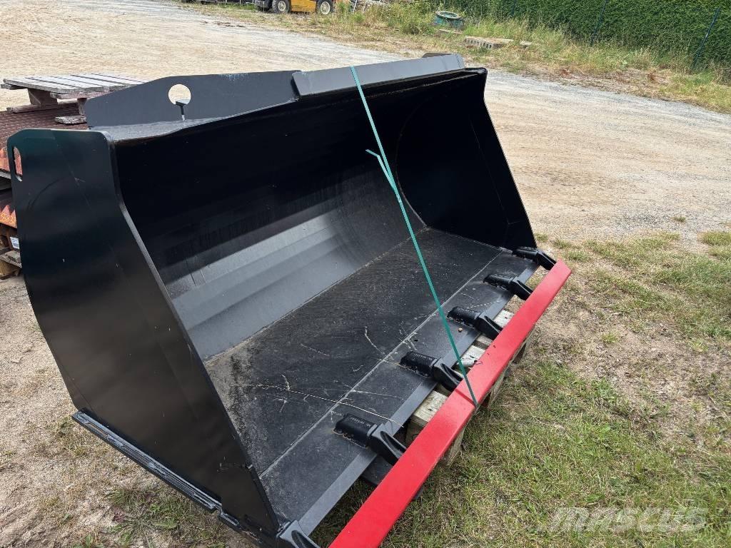 JCB 409 Ladeschaufel Bakken