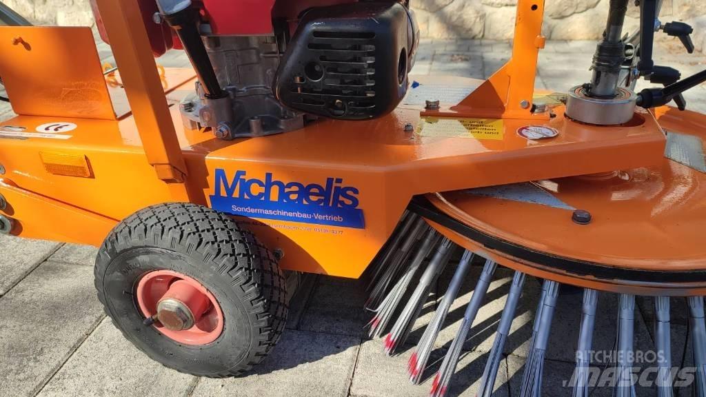 Michaelis KM 12 SV Veegmachines