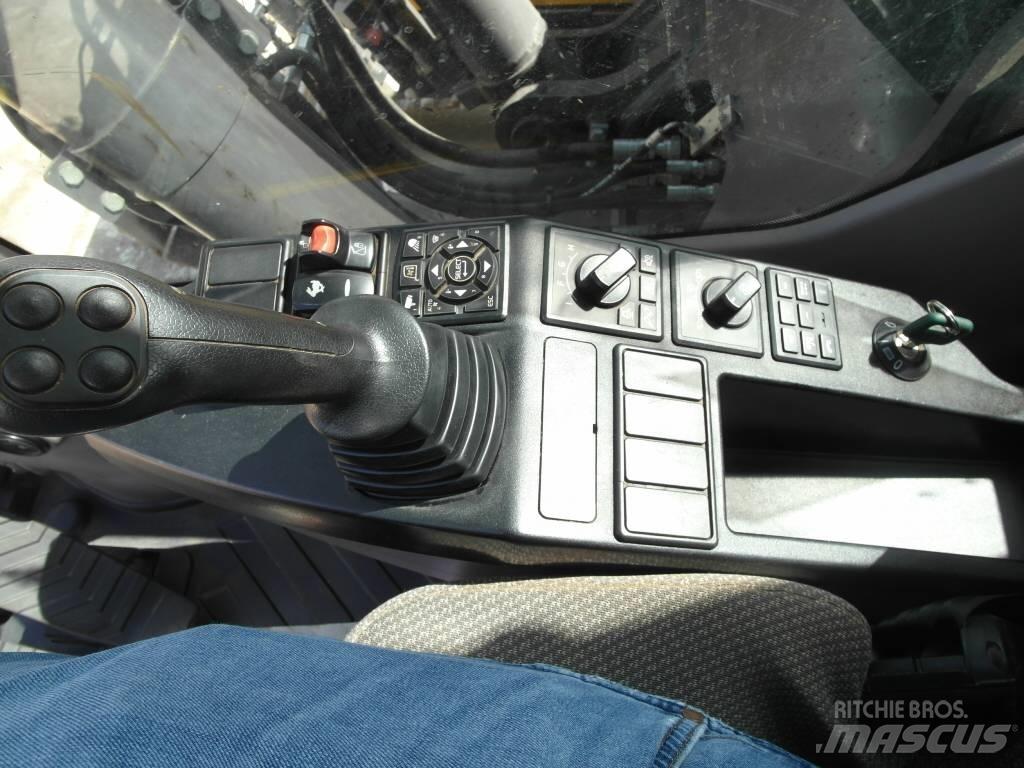 Volvo EC 220 EL Rupsgraafmachines