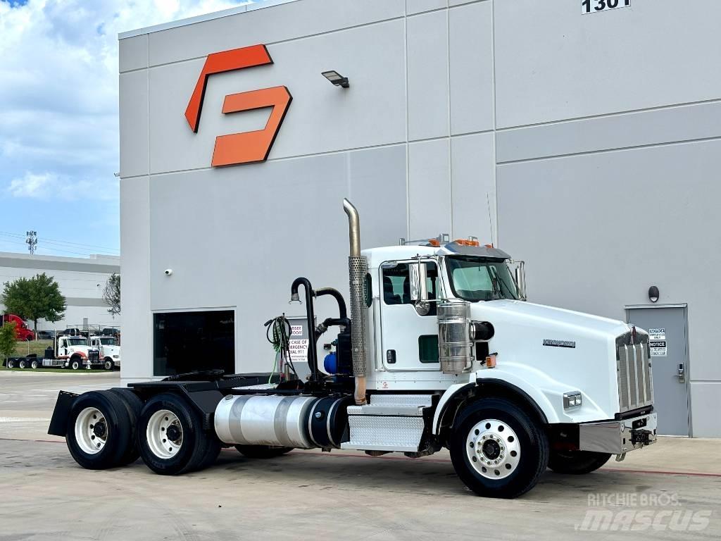 Kenworth T 800 Trekkers