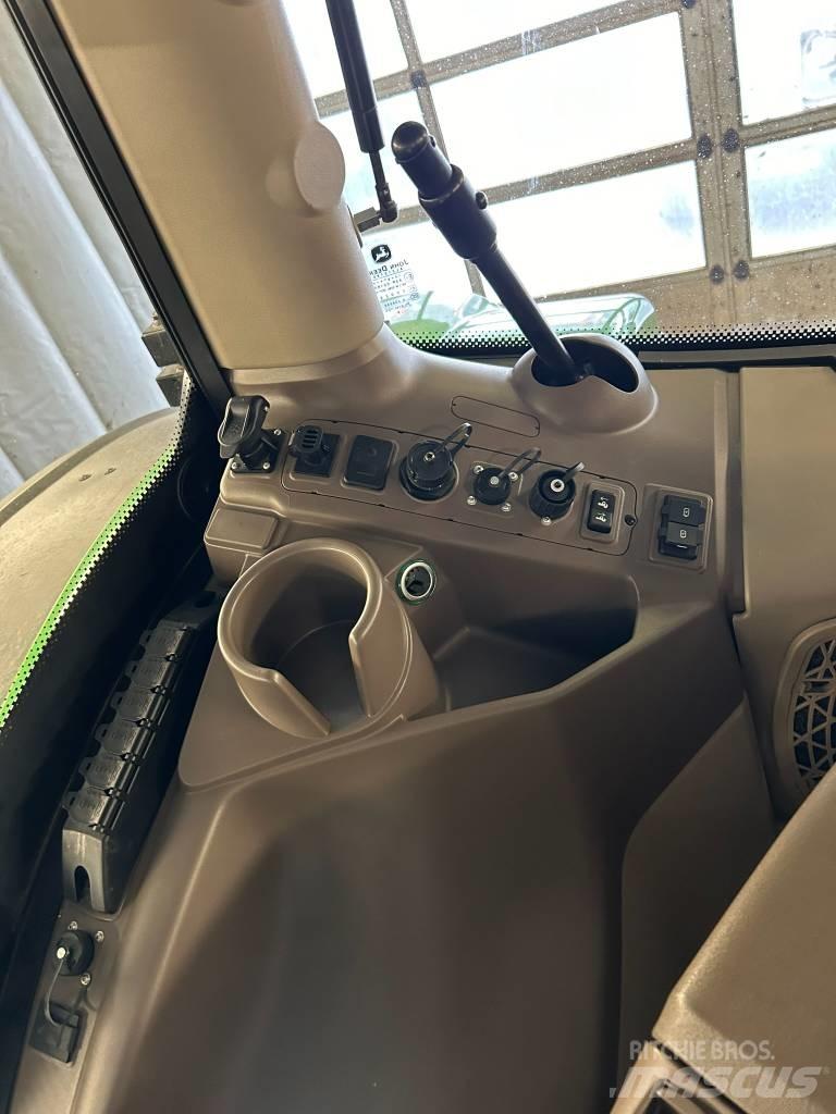 John Deere 6R 215 Tractoren