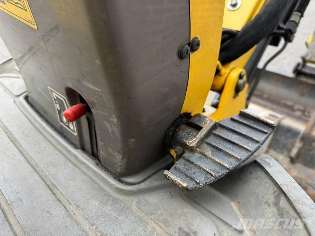 Yanmar YAN SV08 Minigraafmachines < 7t