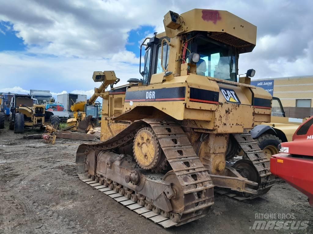 CAT D 6 R III Rupsdozers