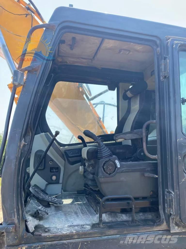 Hyundai Robex 215-7 Rupsgraafmachines