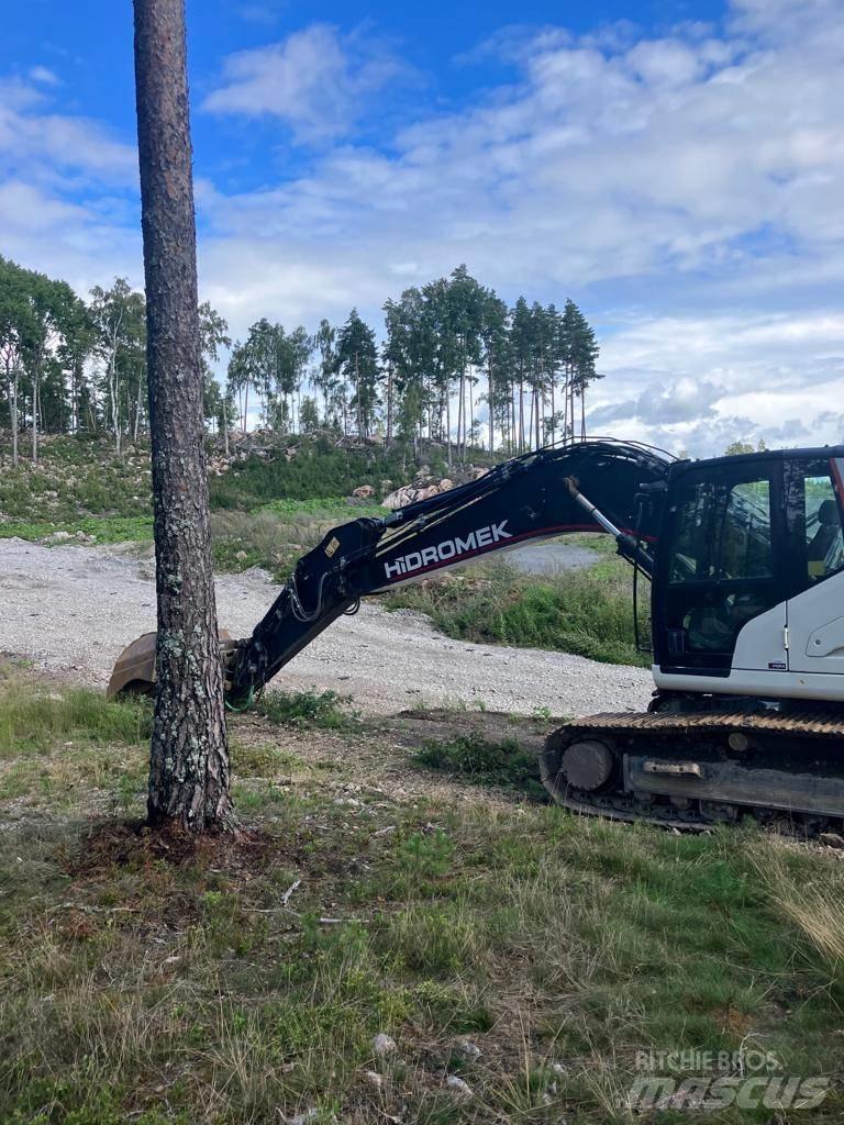 Hidromek HMK 220 LC Rupsgraafmachines