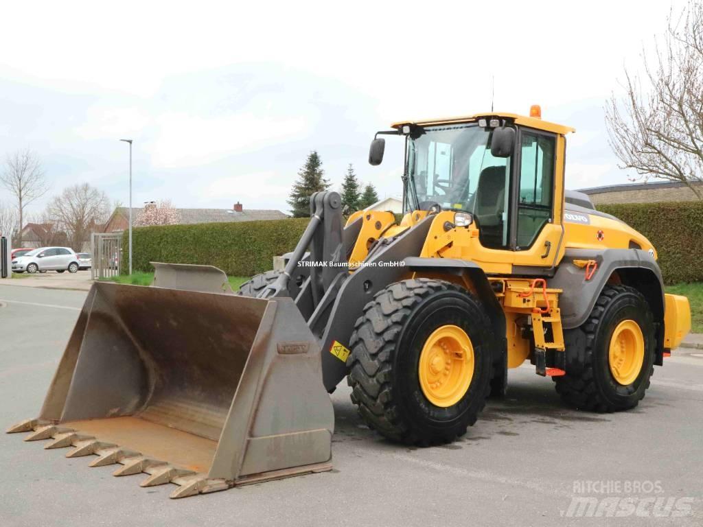 Volvo L 120 H Wielladers