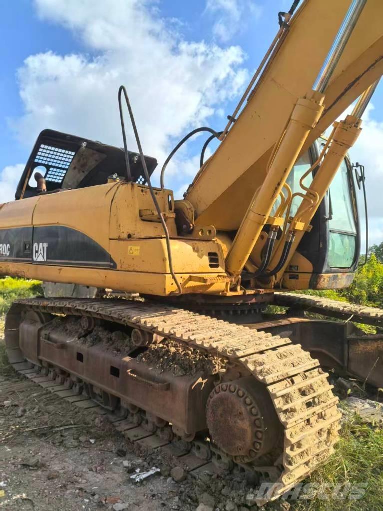 CAT 330C Rupsgraafmachines